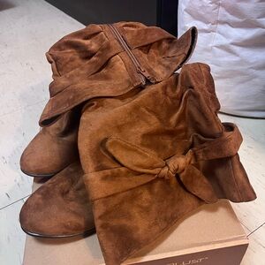 Comfortview Brown Suede Ankle Boots